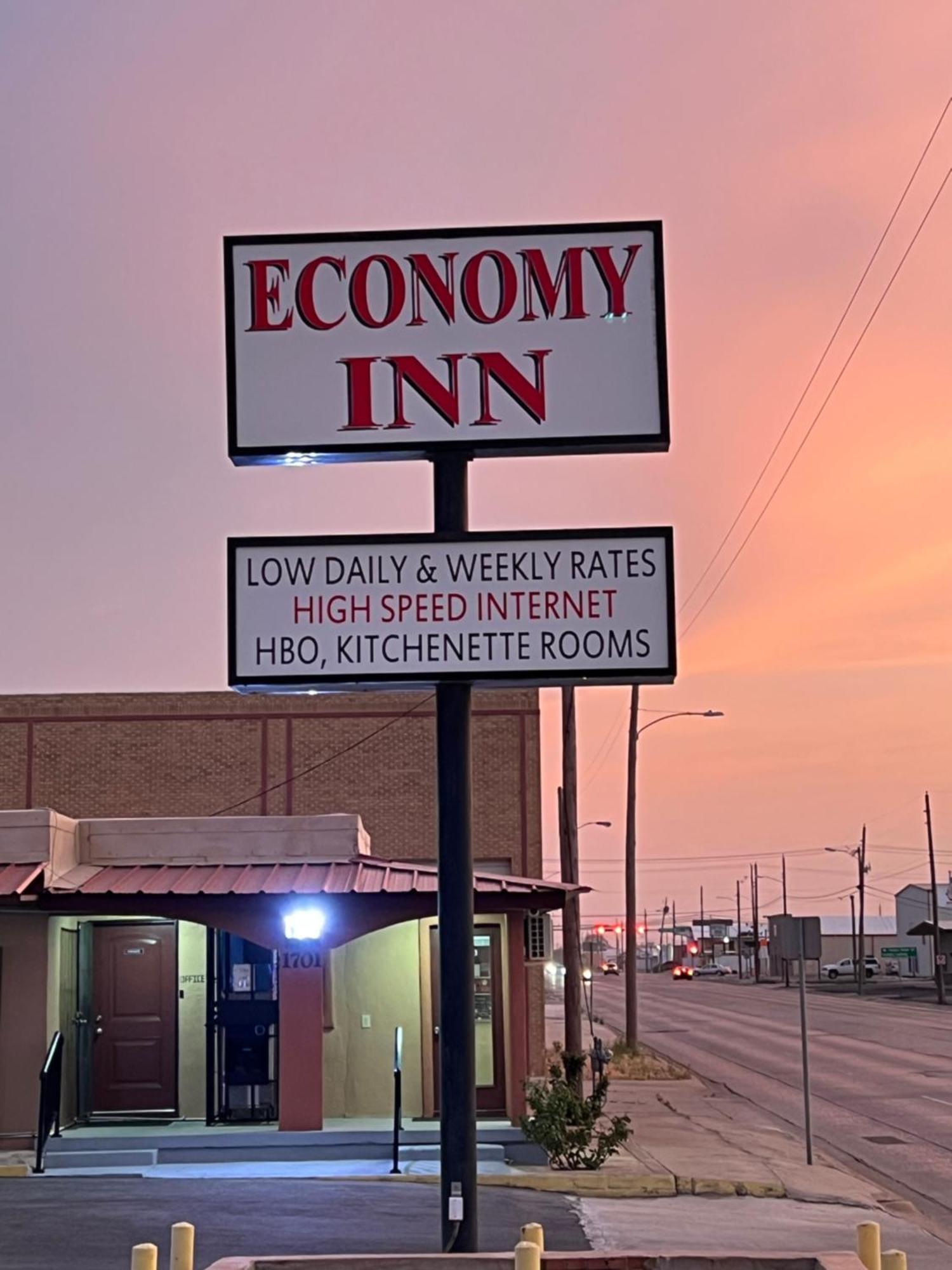 Economy Inn Odessa Esterno foto